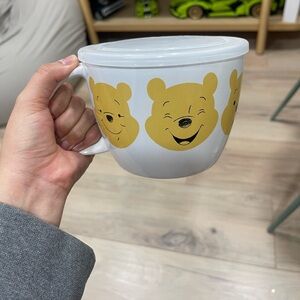 Disney Winnie the Pooh Bowl w/lid